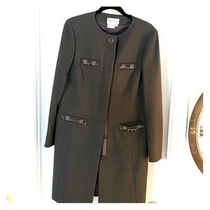 Stunning Charcoal Grey Worth New York Jacket 12